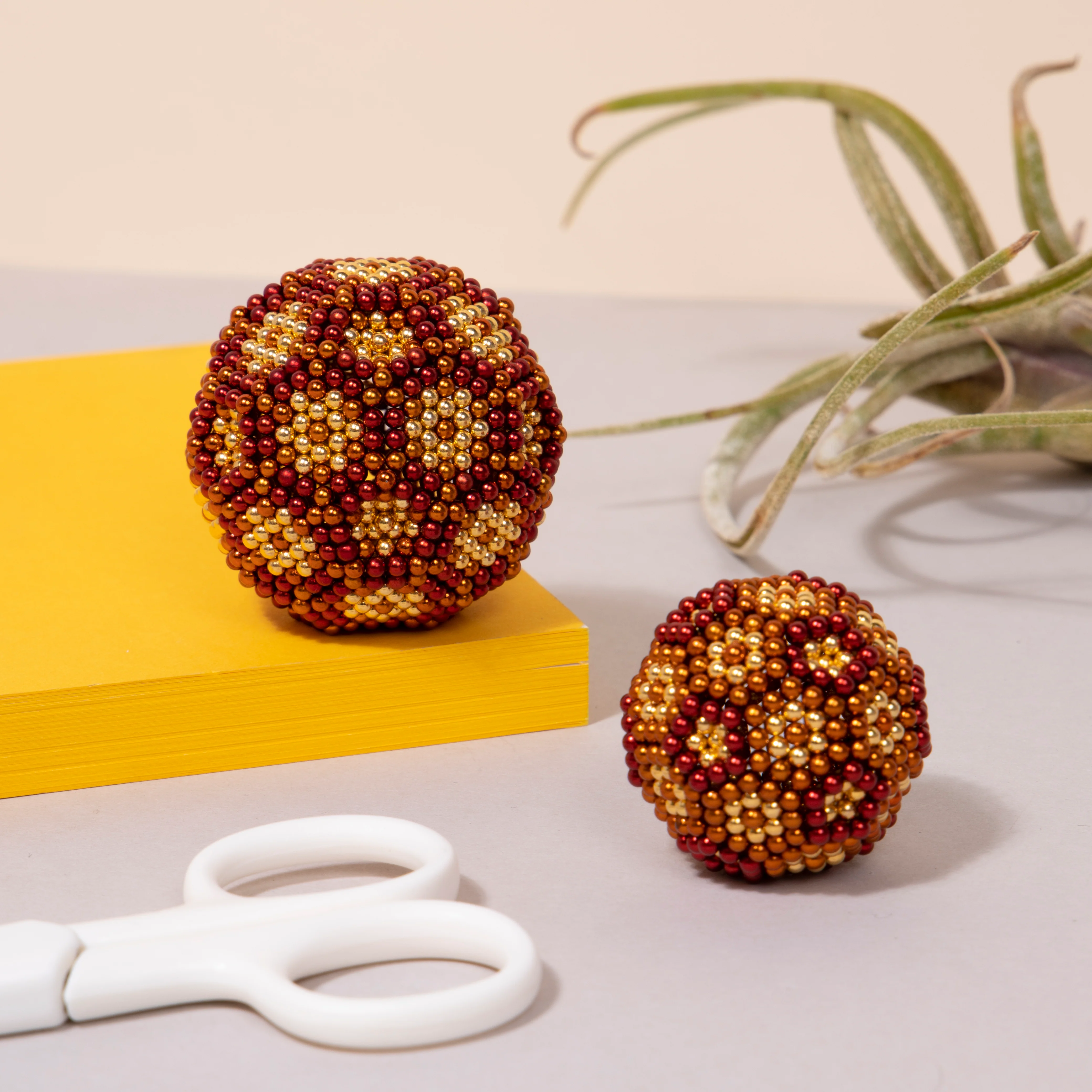 Speks. 512 Magnet Balls (Single Colours) - Gradient Edition - Image 15