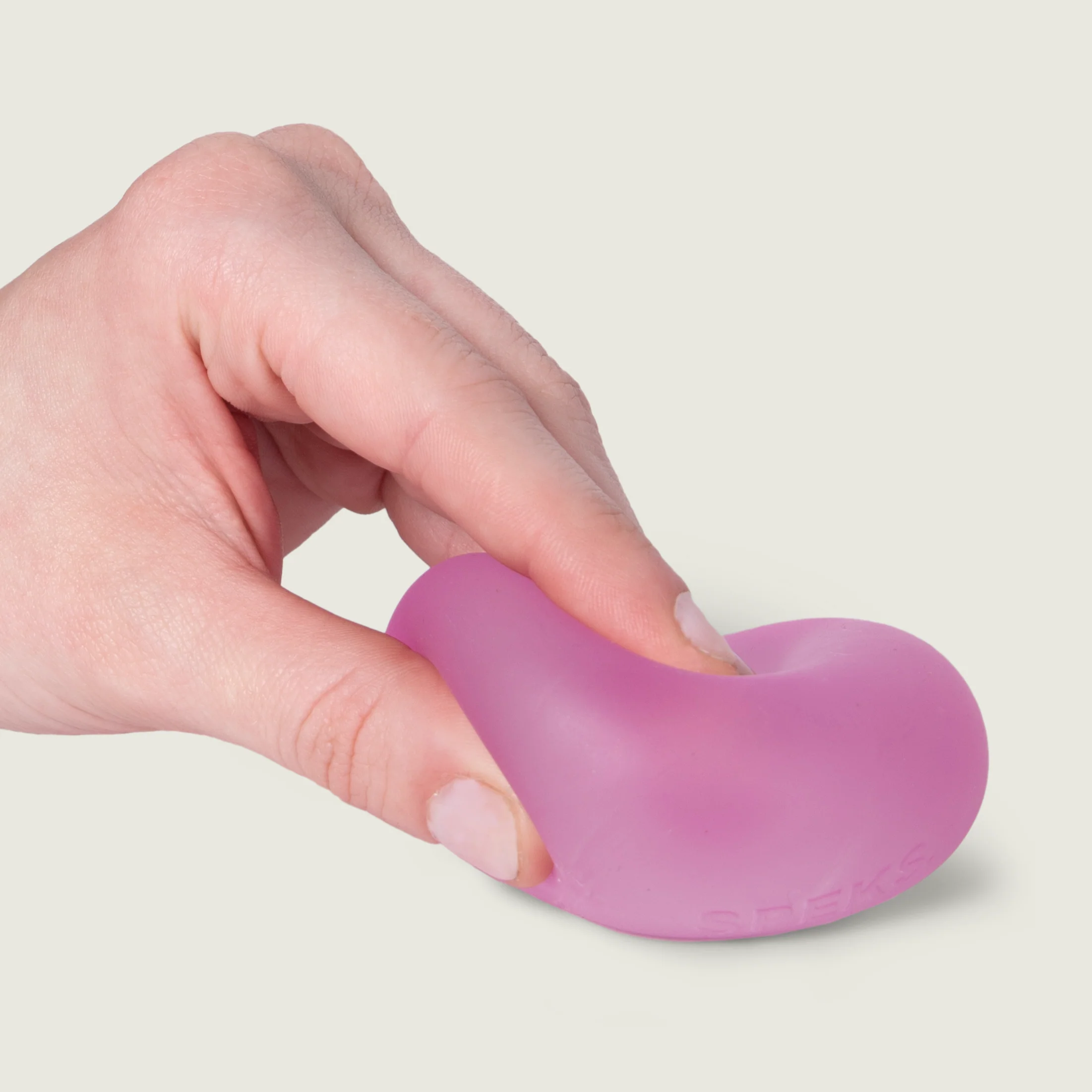 Gump Original 48 Units with Display - The Memory Gel Stress Ball - 6cm - 8 of each colour - Image 19