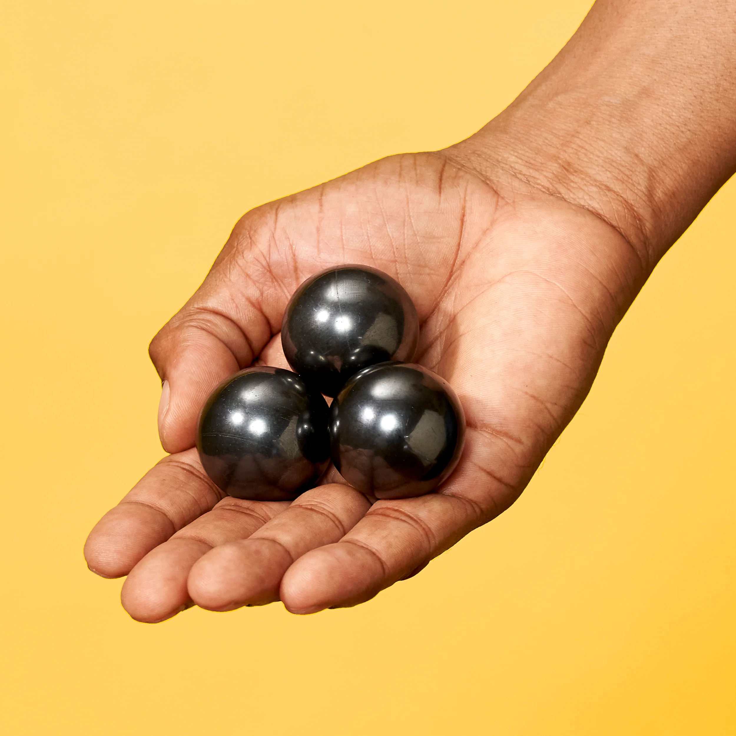 Supers 33mm Magnet Balls - Image 5